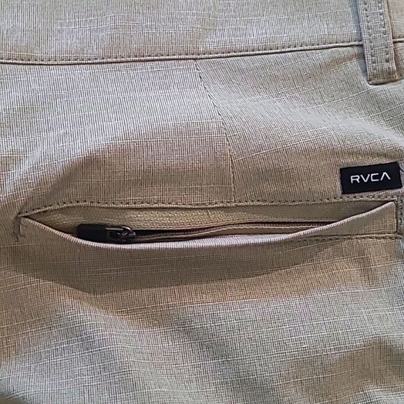 RVCA Men's 30 Dual Purpose Shorts Trunks Khaki Balance Hybrid Classic Length - Picture 11 of 13